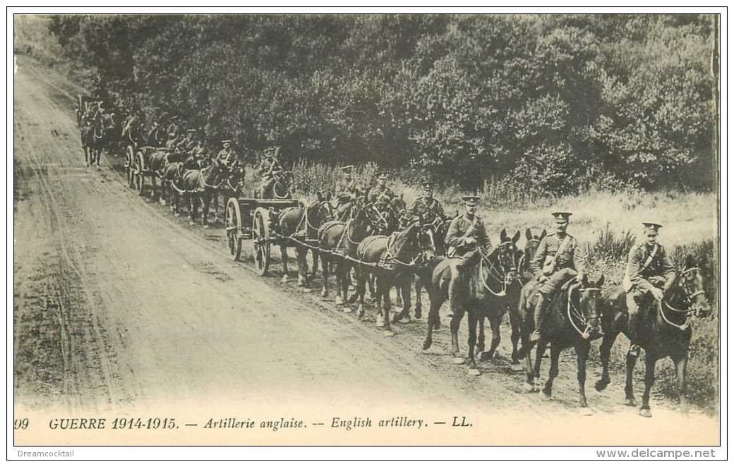 carte postale ancienne GUERRE 1914-18. Artillerie Anglaise Cavaliers