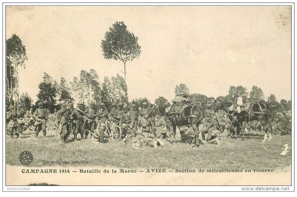 carte postale ancienne GUERRE 1914-18. Avize section mitailleuses en réserve. Bataille de la Marne