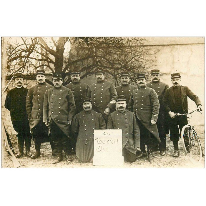 GUERRE 191418. Carte Photo Régiment Artillerie du 131° Terril Chatillon. GUERRE 191418. Carte Photo Régiment Artillerie du 131° Terril Chatillon.