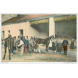 carte postale ancienne GUERRE 1914-18. La Forge. Plaisirs de la Caserne. Forgerons et Chevaux