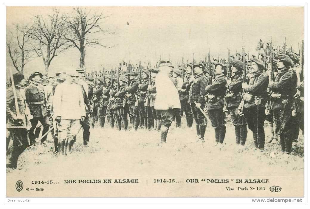 carte postale ancienne GUERRE 1914-18. La Revue des Soldats. Nos Poilus en Alsace. Tampon Bitschwiller
