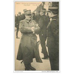 carte postale ancienne GUERRE 1914-1918. Général Castelnau et son Etat-Major. Militaires et Armées