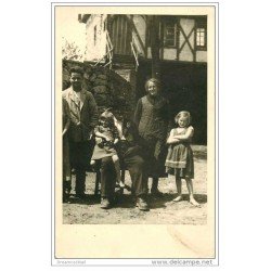 GUERRE 1939-45. Les Bars Théophile Prisonnier de guerre à la Ferme en Allemagne 1945