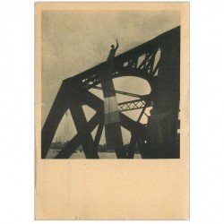 carte postale ancienne GUERRE 1945. Pont de Kehl 16 Avril 1945. coupure 2mm