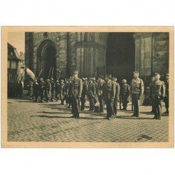 carte postale ancienne GUERRE 1945. Première prise Armes en Allemagne avec de Gaulle à Spire