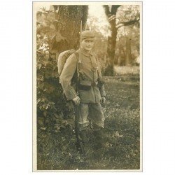 carte postale ancienne Photo carte postale MILITAIRE. Soldat Allemand oo Prussien casque à pointe