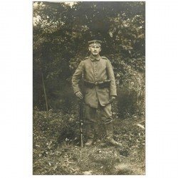 carte postale ancienne Photo carte postale MILITAIRE. Soldat Allemand ou Russe ou Polonais...