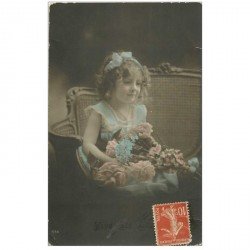 carte postale ancienne PRENOMS. Louise Fillette et Fleurs