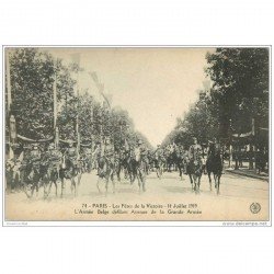 carte postale ancienne GUERRE 1914-1918. Les Belges Avenue de la Grande Armée. Fêtes de la Victoire.