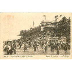 carte postale ancienne 14 DEAUVILLE. Hippodrome. Les Courses et les Tribunes 1938. Chevaux et Jockeys. Timbre manquant