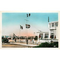 carte postale ancienne 14 DEAUVILLE. Plage. Yacht-Club. Real Photo