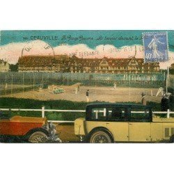 carte postale ancienne 14 DEAUVILLE. Voitures anciennes devant le Tennis 1930