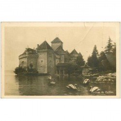 Suisse. CHILLON. Château et Cygnes1932. Plissures...