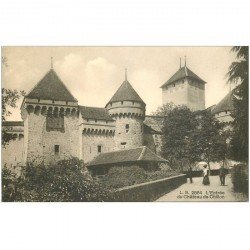 SUISSE. L'Entrée du Château de Chillon
