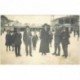 SUISSE. Davos Dorf. Groupe de Sportifs Patineurs sur glace 1912. Superbe et rare photo carte postale