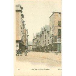 35 RENNES. Belle animation Rue Saint-Michel vers 1900