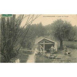 95 VALLANGOUJARD. Lavandières Laveuses au Lavoir de l'Arche 1909