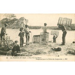 29 PETIT PORT DE BESTRE. Préparatif pour la Pêche des Langoustes 1931