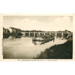 56 SAINT-MARTIN-SUR-OUST. Péniche près du Pont Dugesclin du Gesclin