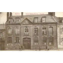 80 AMIENS. Façade des Cours Sainte-Anne école 1932