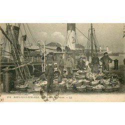 62 BOULOGNE SUR MER. L'Arrivée du Poisson 1921 Métiers de la Mer