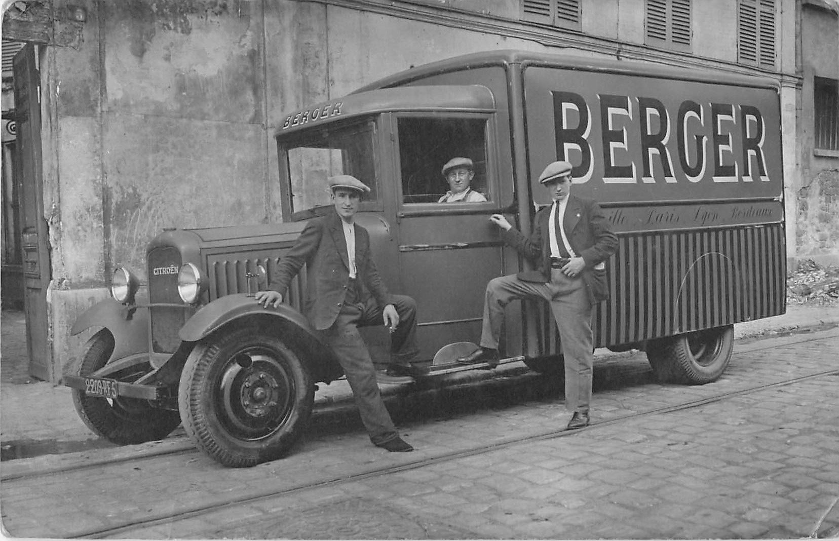 PARIS X. Camion Berger livraison Absinthe 36 rue Hauteville. Photo Carte Postale ancienne