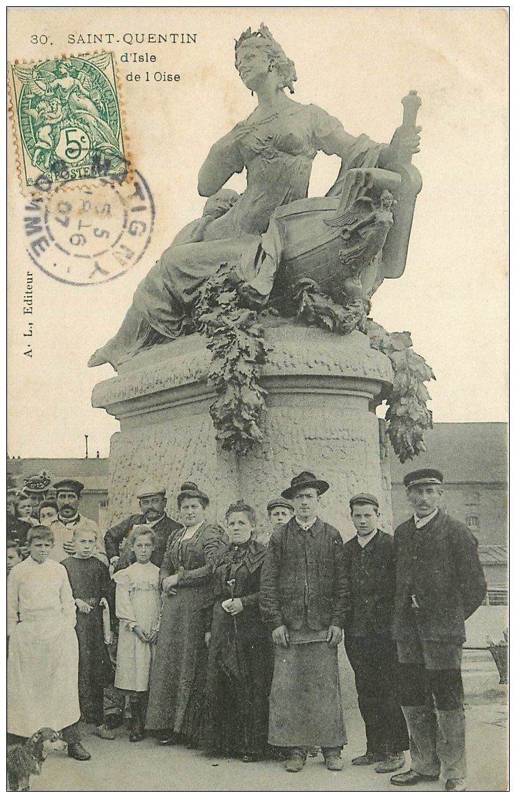 carte postale ancienne 02 SAINT-QUENTIN. Pont d'Isle Statue de l'Oise 1907