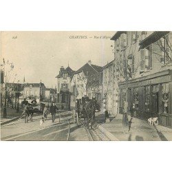 28 CHARTRES. Fiacre devant la Buvette rue d'Aligre