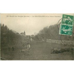73 LE CHATELARD. Jardinier et Paysans devant le Vieux Château 1914 Massif des Bauges