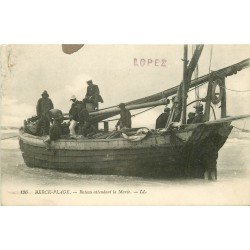 62 BERCK PLAGE. Bateau attendant la Marée 1911. Pêche et Pêcheurs