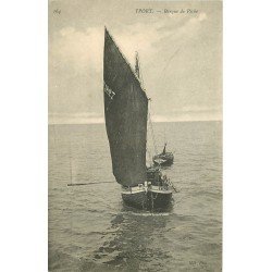 76 YPORT. Barque de Pêche et Pêcheurs