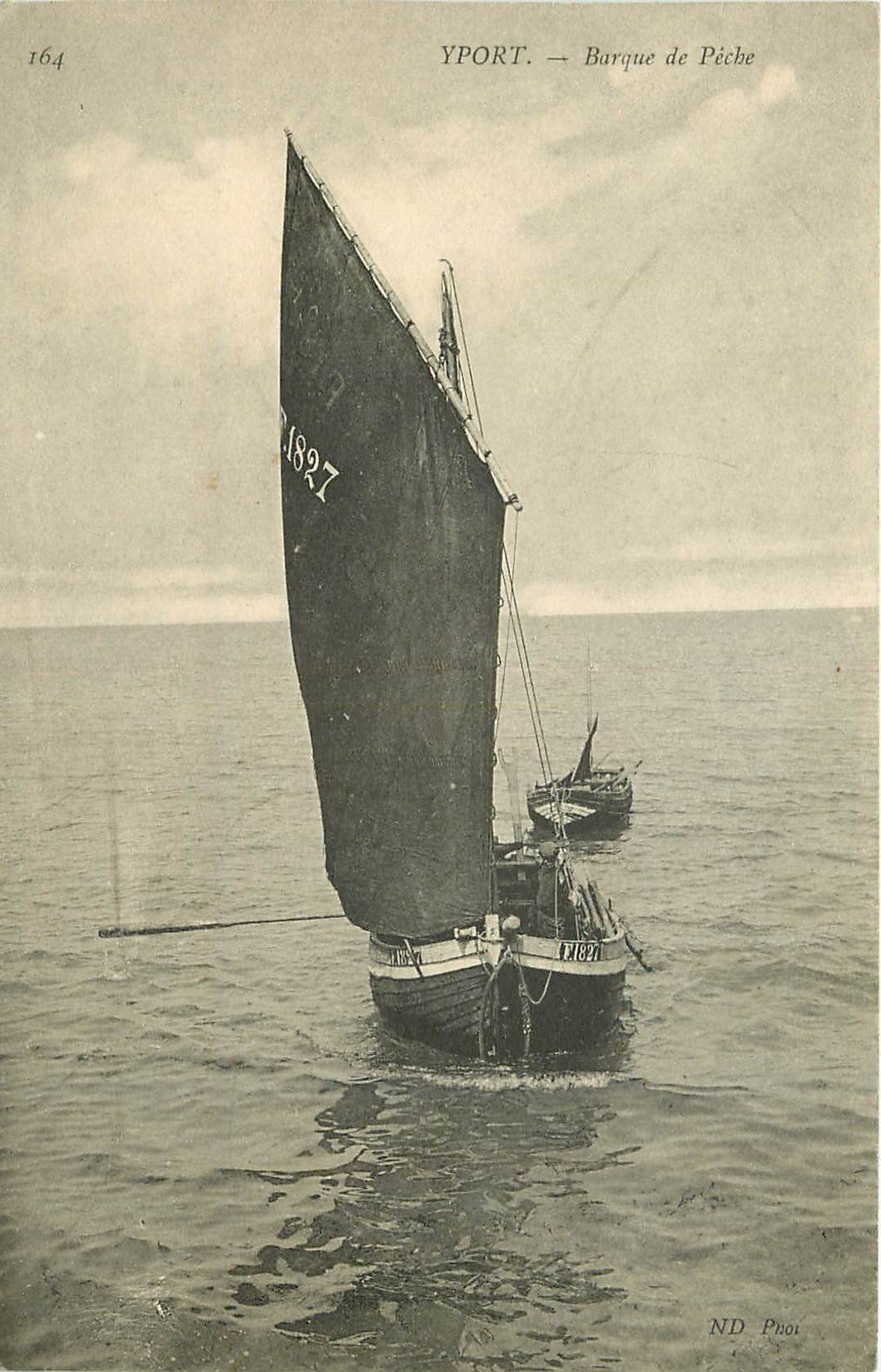 76 YPORT. Barque de Pêche et Pêcheurs