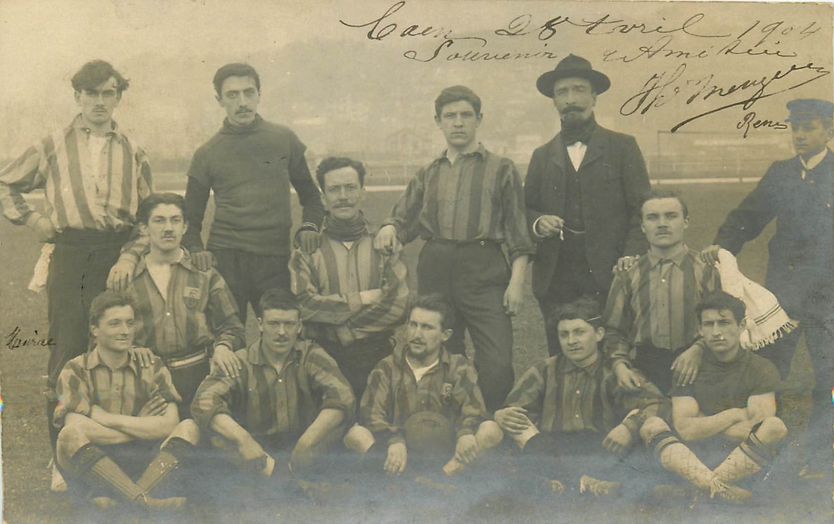Carte Postale Ancienne - Équipe De Football - Photo De Groupe - Vers 1900-1910