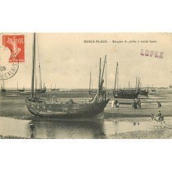 62 BERCK-PLAGE. Barques de Pêche à marée basse avec âne 1908