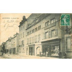 63 AIGUEPERSE. Au Bon Marché sur la Grand Rue 1910