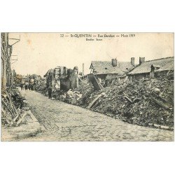 carte postale ancienne 02 SAINT-QUENTIN. rue Denfert en 1919