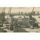 29 DOUARNENEZ. Préparatifs pour la Pêche sur les Quais du Grand Port 1909