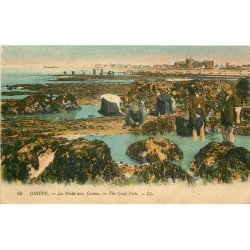 76 DIEPPE. La Pêche aux Crabes
