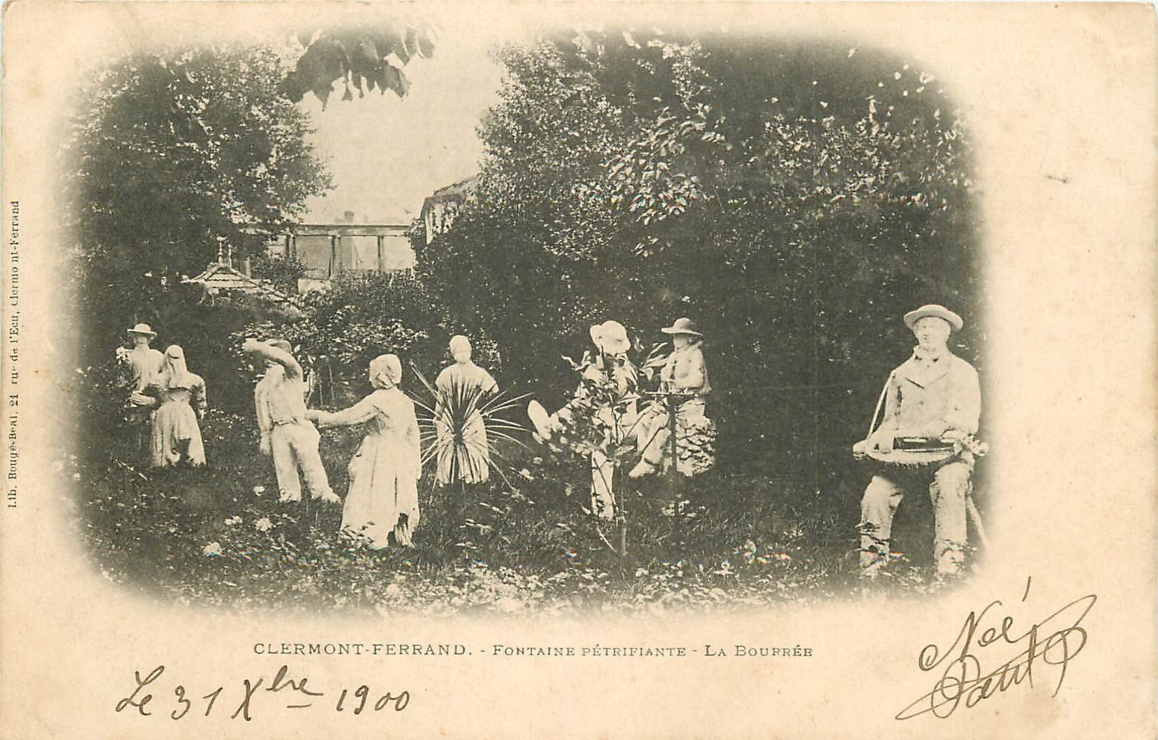 63 CLERMONT-FERRAND. Danse la Bourrée à la Fontaine Pétrifiante 1900