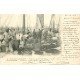 62 BOULOGNE-SUR-MER. Pêcheurs réparant leurs lignes sur le Quai 1902