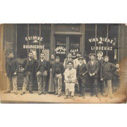 PARIS 11° Café Vins maison Doidy 26 rue des Trois Bornes. Photo carte postale ancienne vers 1910