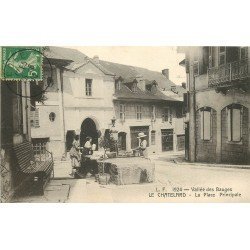 73 LE CHATELARD. Femmes à la Fontaine sur la Place Principale 1914 Vallée des Bauges