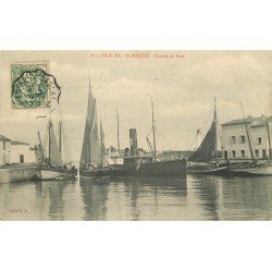 17 ÎLE DE RE. Saint-Martin. Bateaux de Pêches à l'Entrée du Port 1907