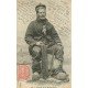 13 MEDITERRANEE. Un Pêcheur en sabot avec ses filets de Pêche 1904. Métiers de la Mer