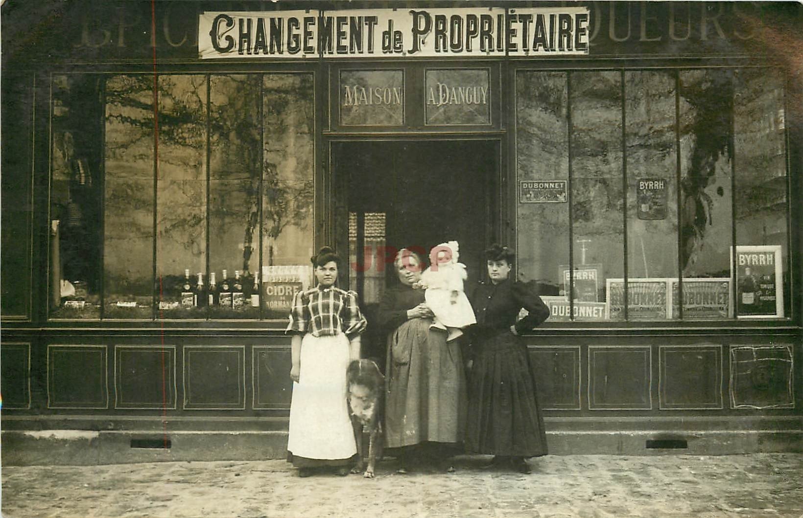 93 AUBERVILLIERS. Vins Epicier Danguy 165 route de Flandre. Photo carte postale