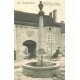 WW 52 POULANGY. Voiture ancienne Didot devant Entrée ancienne Abbaye et Fontaine 1907