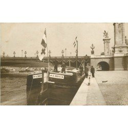 PARIS. La Péniche Ambulance amarrée au Quai près du Pont de l'Alma 1915