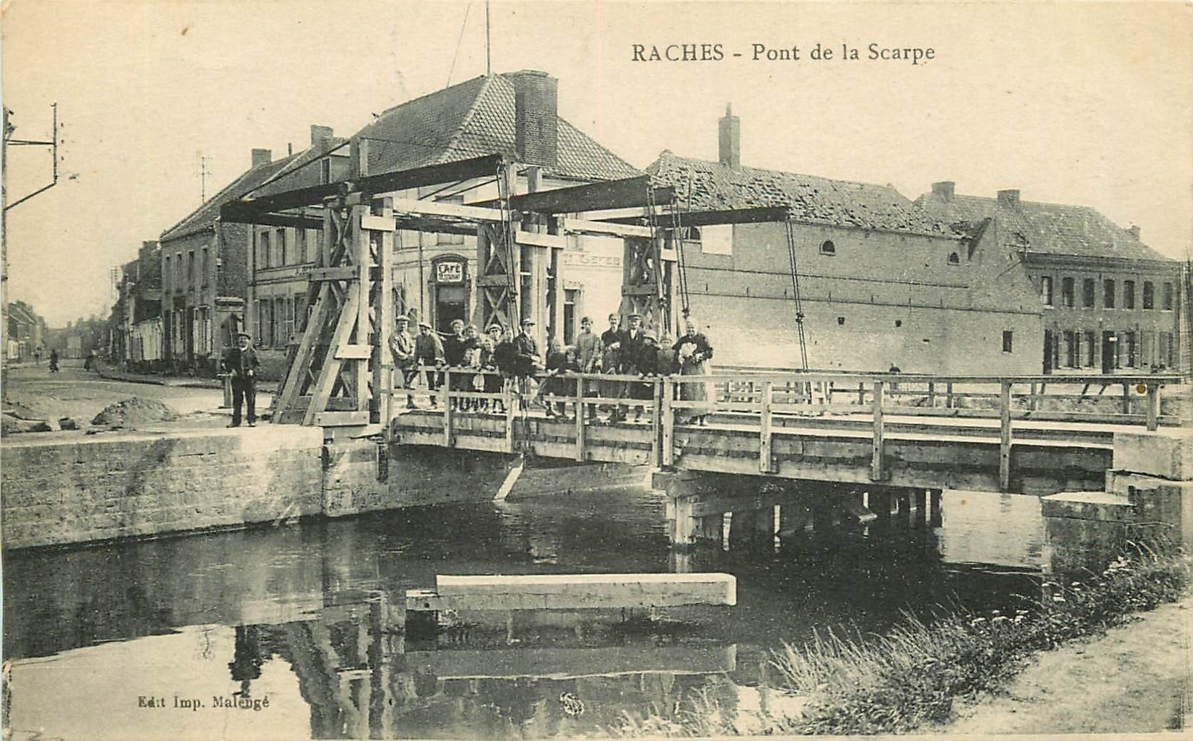 WW 59 RACHES. Pont mobile de la Scarpe devant le Café Restaurant