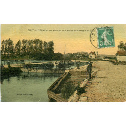 WW 89 PONT-SUR-YONNE. Péniche et Pêcheur près de l'Ecluse de Champ-Fleury 1916