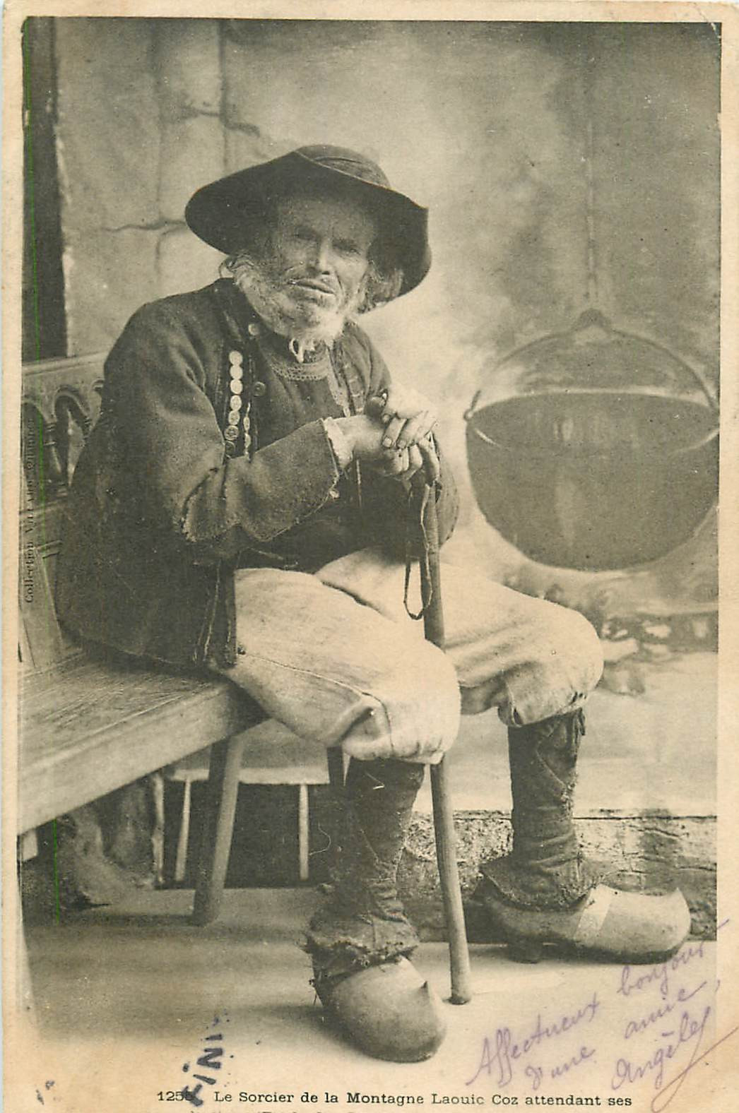 WW LA BRETAGNE. Le Sorcier de la Montagne Laouic Coz vers 1904